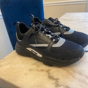Dior b22 black
